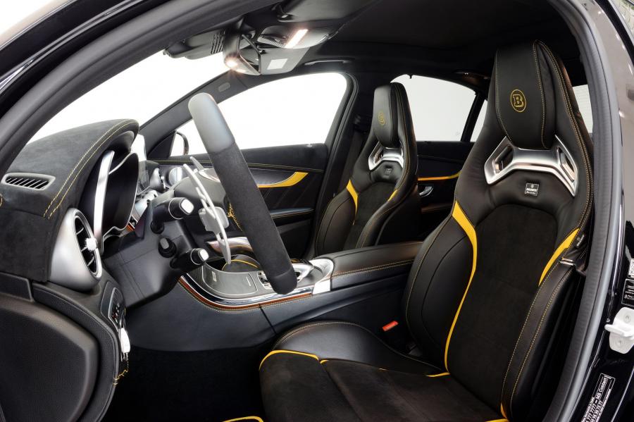 Интерьер Mercedes-AMG C63 600 by Brabus 2017 года  (фото 8 из 19)